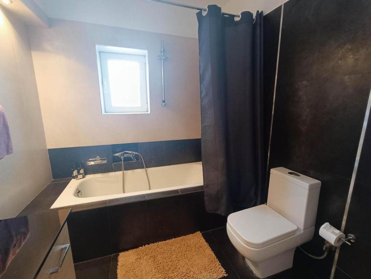 הוילה Petros House Artemis - Near The Airport מראה חיצוני תמונה