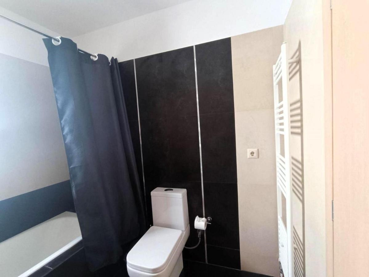 הוילה Petros House Artemis - Near The Airport מראה חיצוני תמונה
